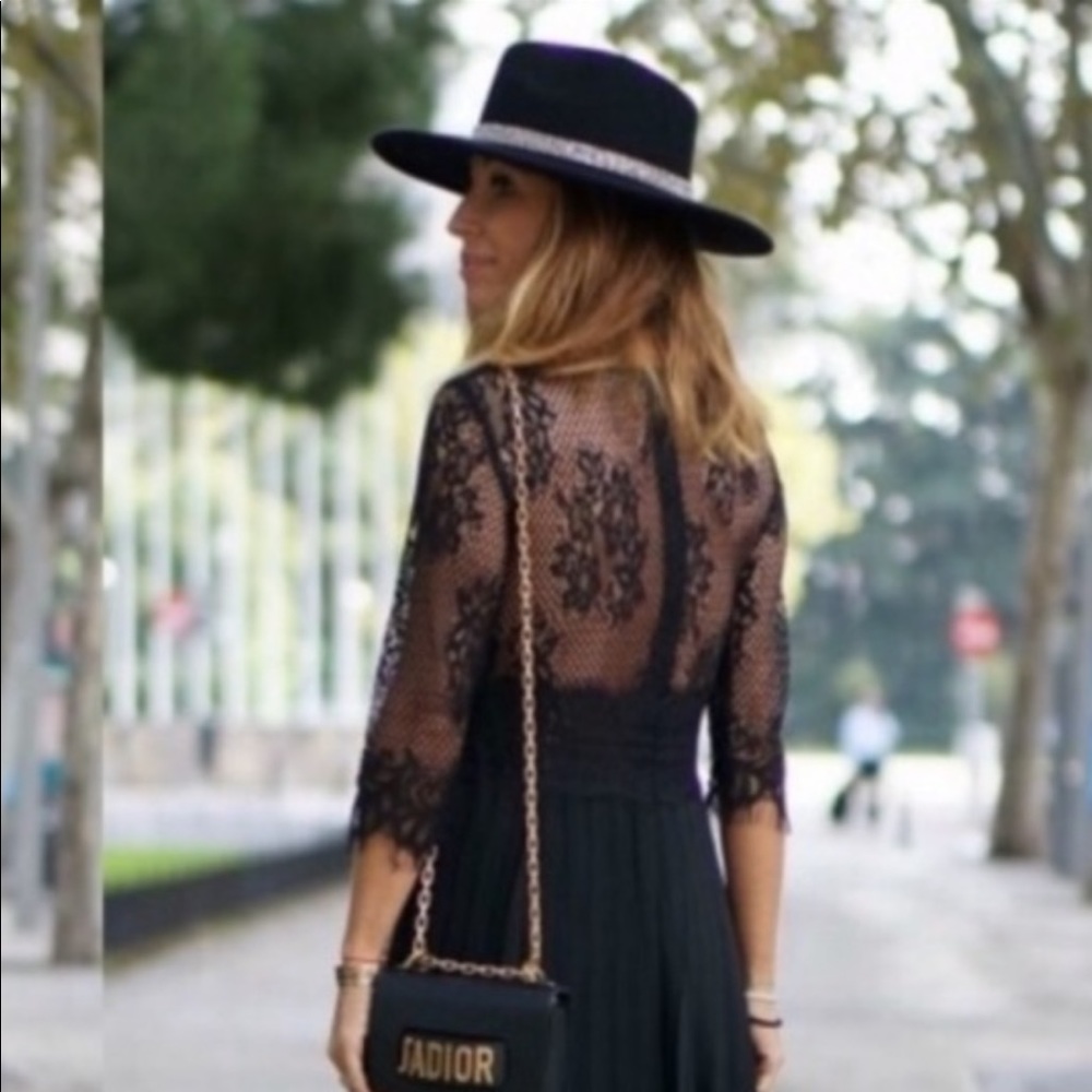Zara Lace Pleated Dress, Size Small